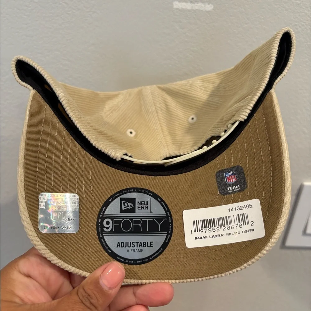 New Era Las Vegas Raiders Micro Corduroy Cream 9FORTY A-Frame SnapBack Hat OSFM - Picture 6 of 10